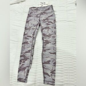 Wunder under high rise